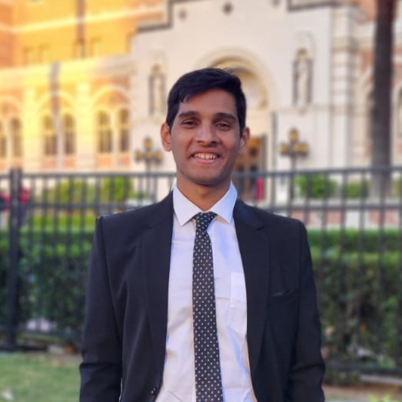 Mihir Nitin Kulkarni headshot